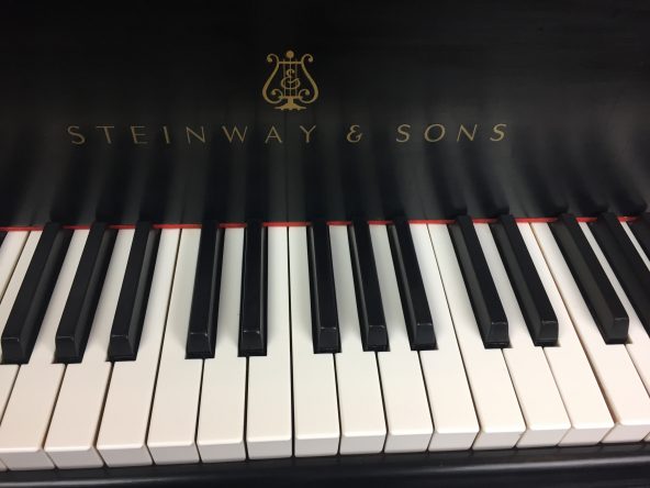 steinway baby grand ebony model m